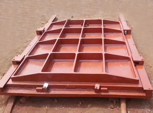 ����բ��