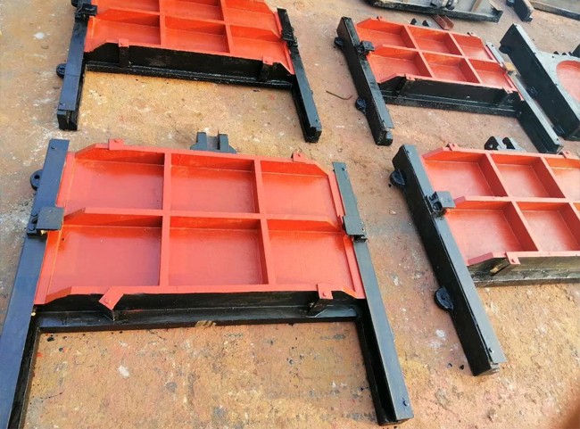 ����բ��